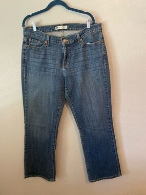 Levi's Dark Blue Straight Leg Women's Jeans